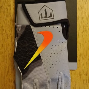 New Trout Force Edge Nike Batting Gloves