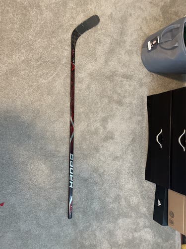 Used Right Handed Vapor 1X Lite Mid Pattern  Hockey Stick