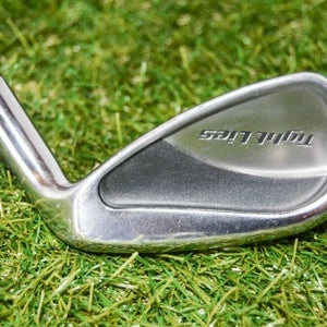 Adams 	Tight Lies 	9 Iron 	Right Handed 	36"	Steel 	Stiff	New Grip