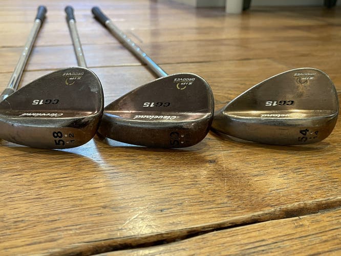 Men's Right Handed Regular Flex Steel Shaft CG15 Wedge