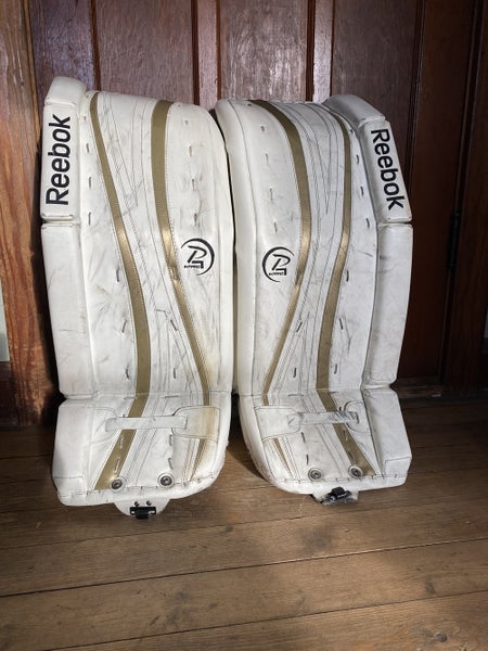 White Used Senior 32" Reebok Regular Premier 4 Goalie Full Set