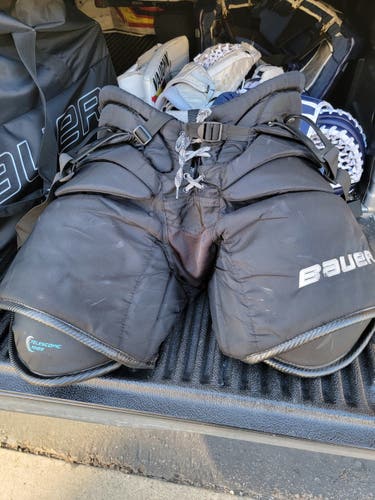 Black Senior Used Medium Bauer Reactor 9000 Hockey Goalie Pants