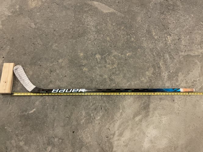 Used Right Handed Nexus Geo Hockey Stick