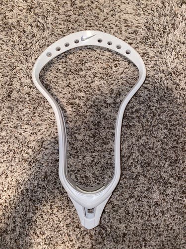 *BRAND NEW* White New Unstrung Nike CEO U Head