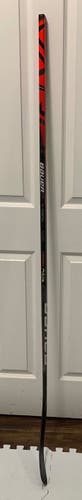 Senior Right Handed Mid Pattern  Vapor FlyLite Hockey Stick