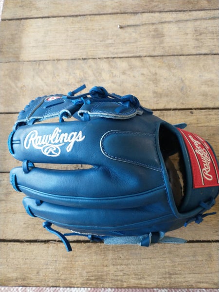 Used Rawlings Right Hand Throw Heart of the Hide Baseball Glove 11.5"