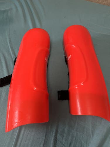 POC JR Shin Guards- has one strap missing