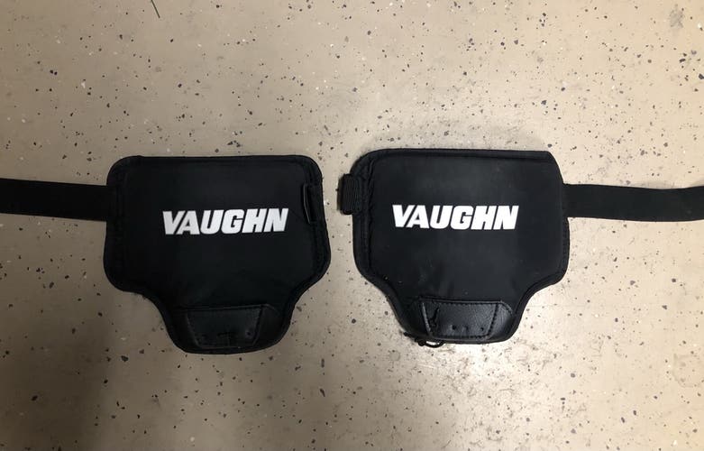 New Vaughn goalie thigh pad pair