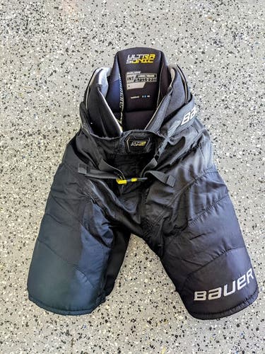 Bauer Supreme Ultrasonic Hockey Pants - Senior Small / Intermediate Large