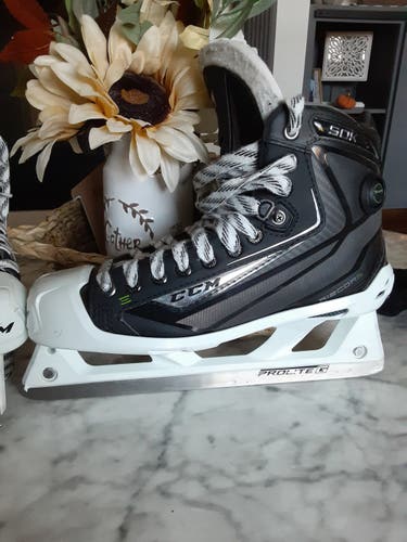 Senior Used CCM Ribcor 50k Goalie Skates Regular Width Size 8.5