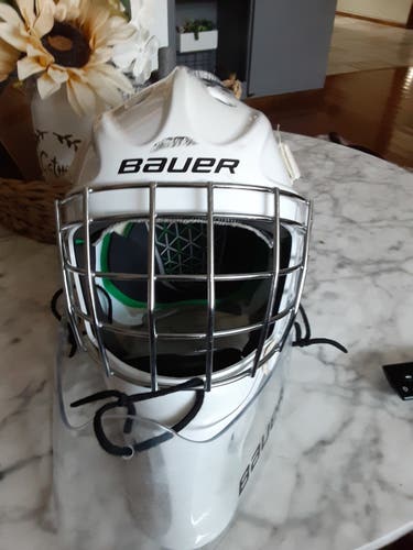 White Senior Used Bauer NME 4 Goalie Mask
