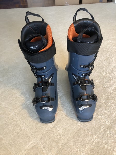 Like new, used twice Men's Tecnica Mach 1 HV 120 Ski Boots