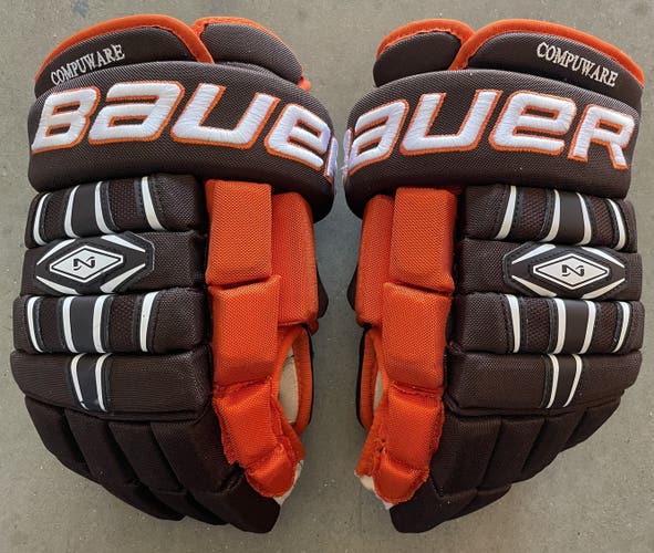 Bauer Nexus Hockey Gloves
