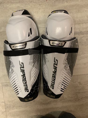 Senior Bauer  Supreme S170 Shin Pads