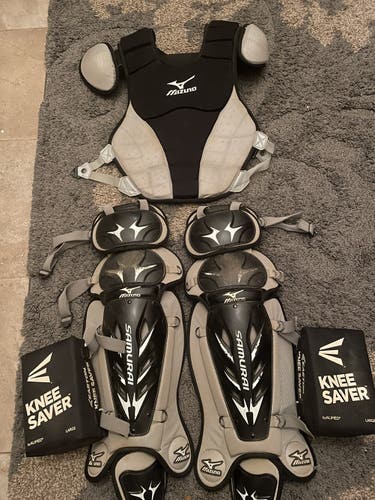 Adult Mizuno Samurai Catcher's Set