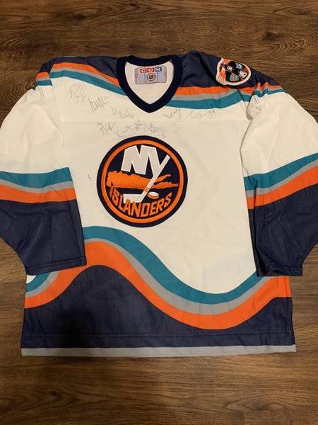 New York Islanders Jerseys in New York Islanders Team Shop