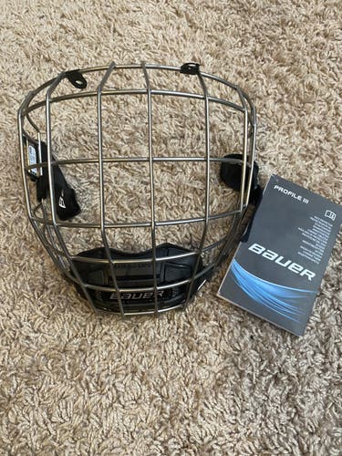 Bauer Medium Profile III Cage