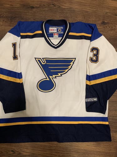 Autographed CCM Guerin St. Louis Blues NHL Hockey Jersey Vintage White Home XXL