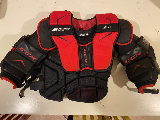 Junior Used  SMALL- Medium CCM Extreme Flex E1.5 Goalie Chest Protector