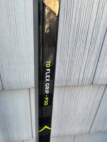 2 SUPER RARE P30 CURVE 70 FLEX Senior CCM Left Hand RibCor Trigger 3D PMT Stick in amazing condition