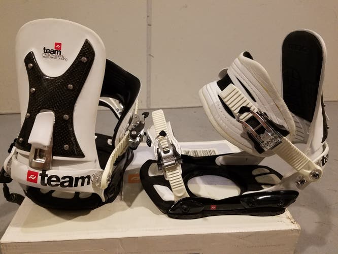 Ride Team snowboard bindings large