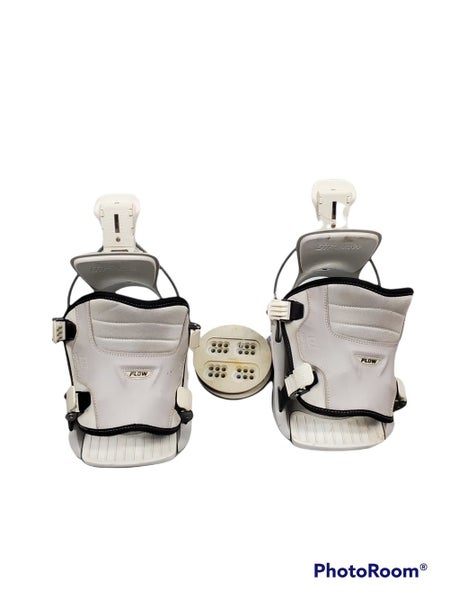 Used Flow Amp 05 F3 S M Snowboard Mens Bindings