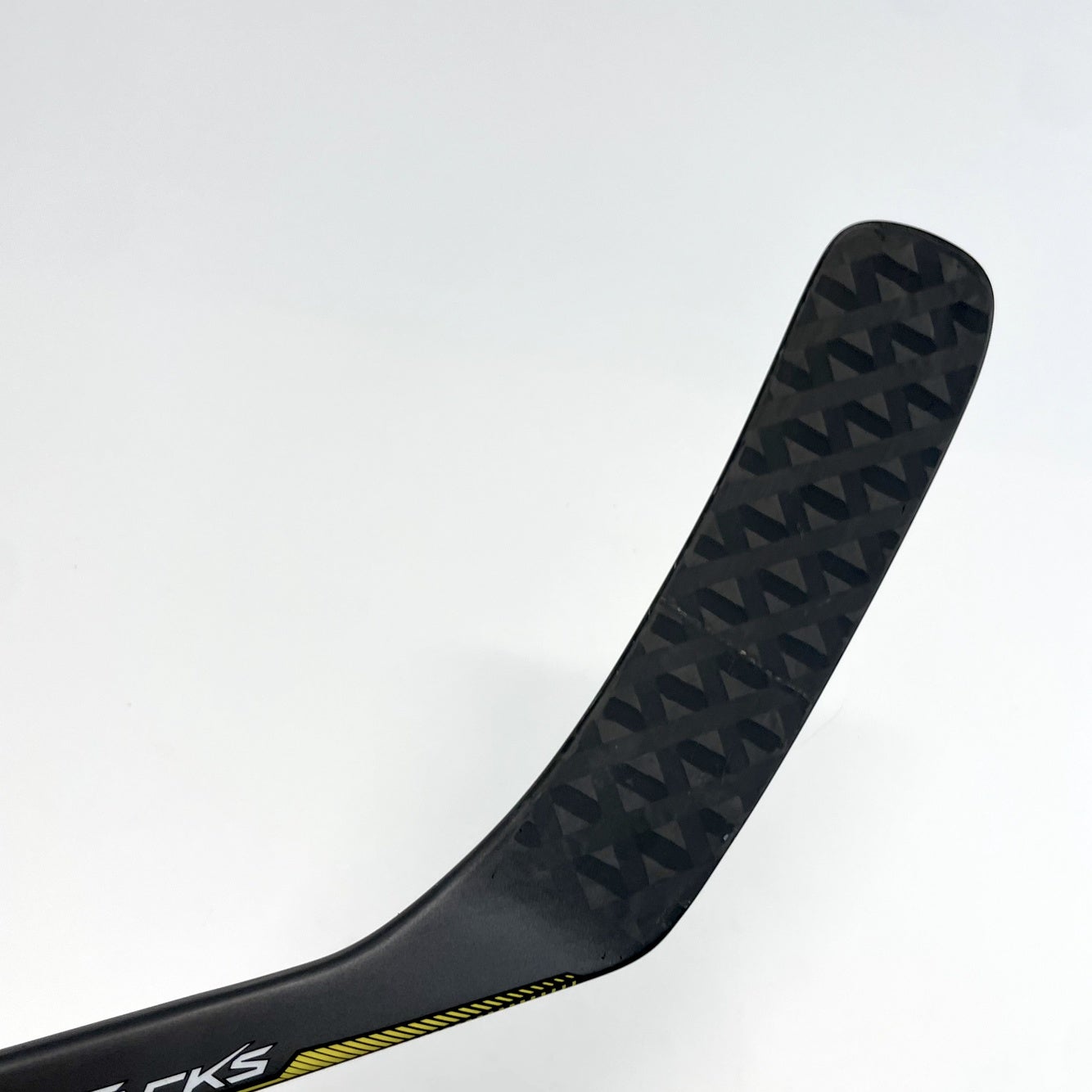 Details about   New Left Hand Ice Hockey Stick Summit Hockey S92 Ovechkin Curve 87 Flex NO GRIP 