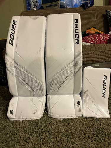 White Senior 35" Bauer  Supreme S29 Goalie Leg Pads