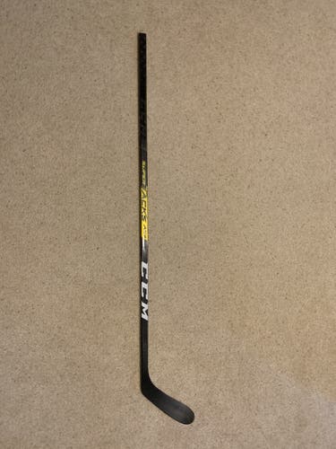 Senior Left Hand Toe Pattern Pro Stock Super Tacks AS2 Pro Hockey Stick