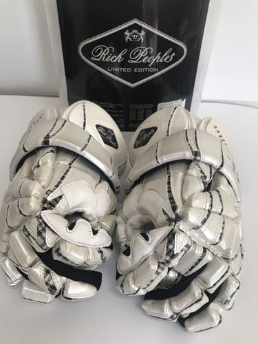 Warrior 13” Rich Peoples MacDaddy III Gloves Limited Edition New