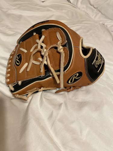 Used Adult Rawlings Left Hand Throw Pitcher's Pro Preferred Baseball Glove 11.75"