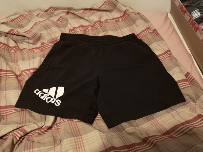Athletic Men's Adult Medium Adidas Shorts