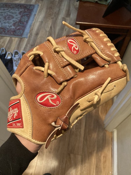 Brown Used High School/College Rawlings Right Hand Throw Infield Pro Preferred Baseball Glove 11.75"