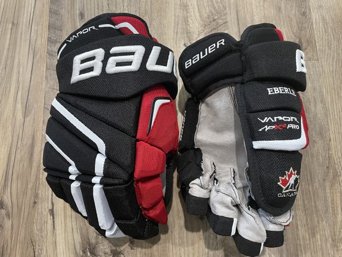 Bauer 13" Pro Stock Vapor APX2 Pro Hockey Gloves Team Canada Eberle