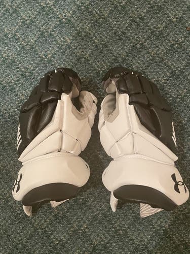 Used Under Armour 13.5" Engage 2 Lacrosse Gloves