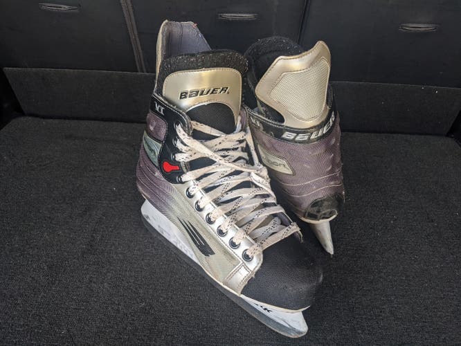 Senior Used Bauer Vapor VI Hockey Skates Size 8.5