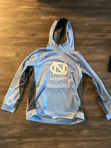 UNC lax Nike Travel Hoodie