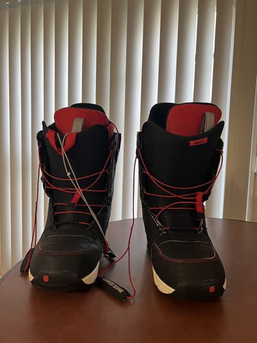 FREE SHIPPING Burton boots SIZE 10