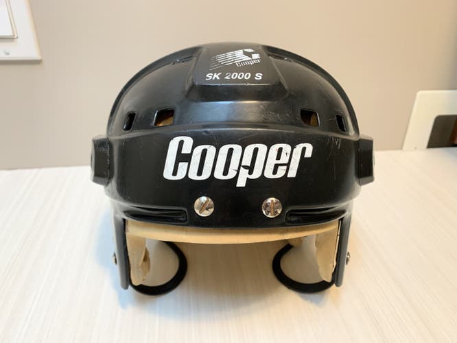 Cooper Hockey Helmet - SK 2000 & SK 600 Combo - Black Senior Used - See Description