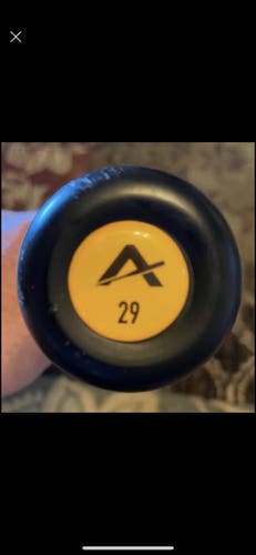 Kid Pitch (9YO-13YO) 2021 Alloy (-8) 21 oz 29" TechZilla XP Bat