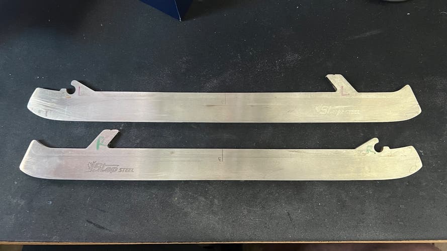 4mm Vertexx Goalie Step Steel Size 8
