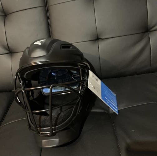 New Large Easton Catcher's Mask