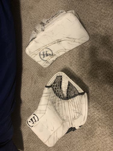 White Used Regular  Ritual G3 Glove And G2 Blocker