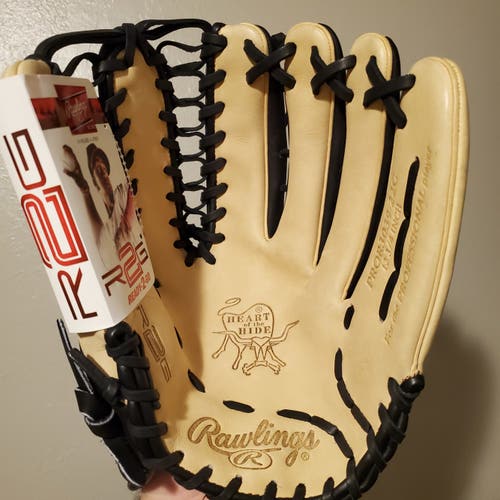 New Rawlings Right Hand Throw Heart of the Hide Baseball Glove 12.75"