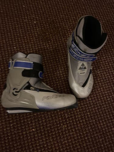 Fischer Cross Country Ski Boots Size EU 39
