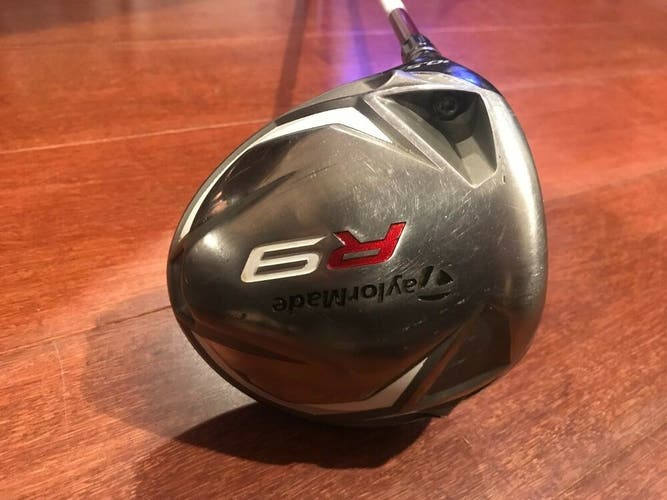 TaylorMade R9 FCT 10.5* Left Handed Driver Motore 65 Regular Graphite *Good*