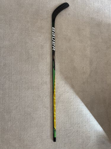 Bauer Ultra Sonic Hockey Stick SR LH Andrew P88 Curve 95 Flex 66”