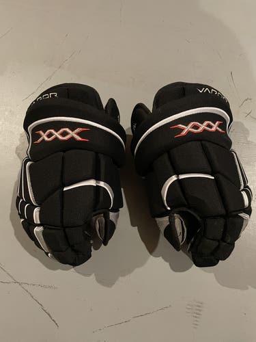 Black Senior Bauer 14" Vapor XXX Gloves
