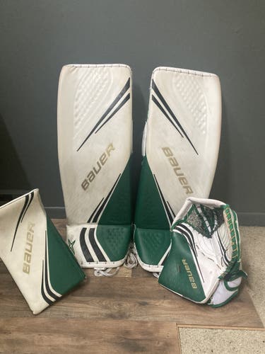 Goalie gear set