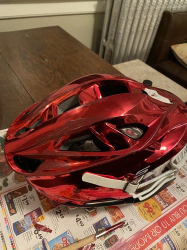 Chrome Red Used Cascade S Helmet
